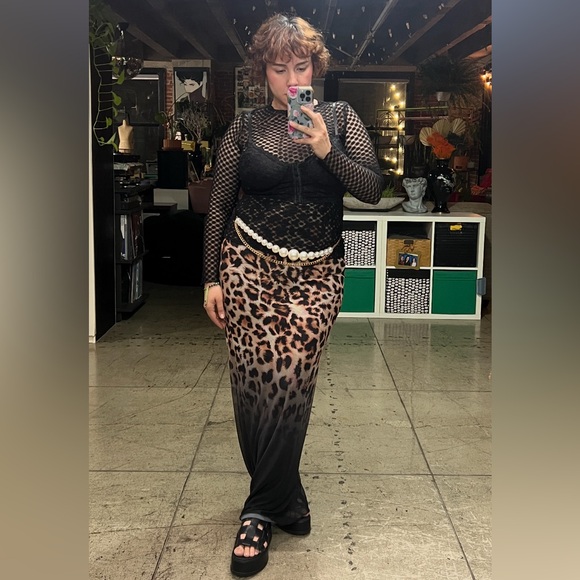 🟠 121B. Dotted Lace Mesh Long Sleeve - Black - Picture 11 of 12